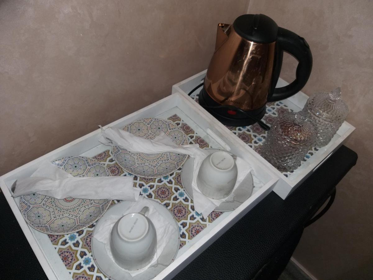 אוג'דה Hotel Lahlou Riad Cafeteria מראה חיצוני תמונה